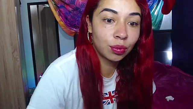 Snapshot of Alexxx_andr4 chatting on 12/15/25, 08:46 Alexxx andr4 online show from 12/15/25, 08:46