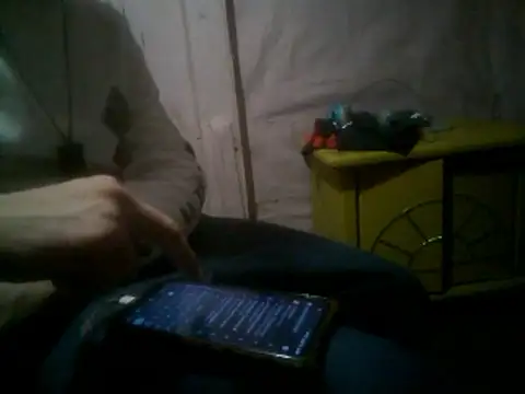 Snapshot of Wero4200 chatting on 10/12/25, 09:08 Wero4200 online show from 10/12/25, 09:08