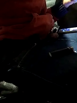 Snapshot of Wero4200 chatting on 11/21/25, 08:02 Wero4200 online show from 11/21/25, 08:02