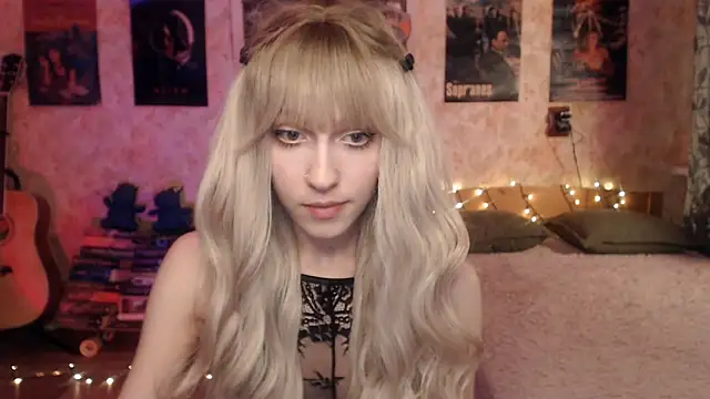Friendly Ellie online show from 01/30/25, 12:06