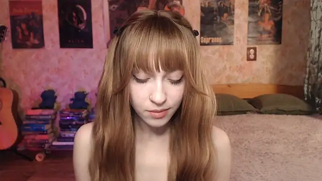 Snapshot of Friendly_Ellie chatting on 02/14/26, 12:18 Friendly Ellie online show from 02/14/26, 12:18