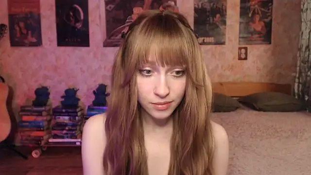 Friendly Ellie online show from 04/11/26, 12:20