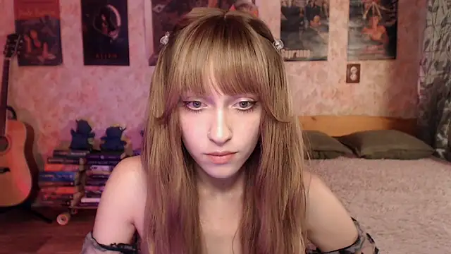 Friendly Ellie online show from 07/08/26, 02:27