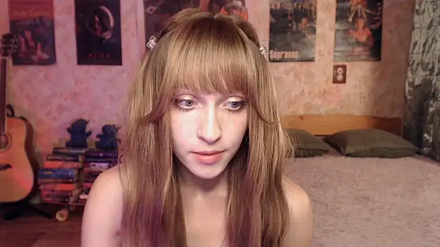 Friendly Ellie online show from 07/10/26, 02:52