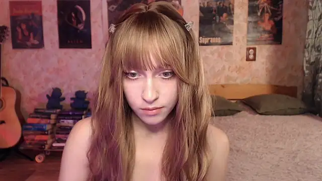 Friendly Ellie online show from 07/18/26, 12:26