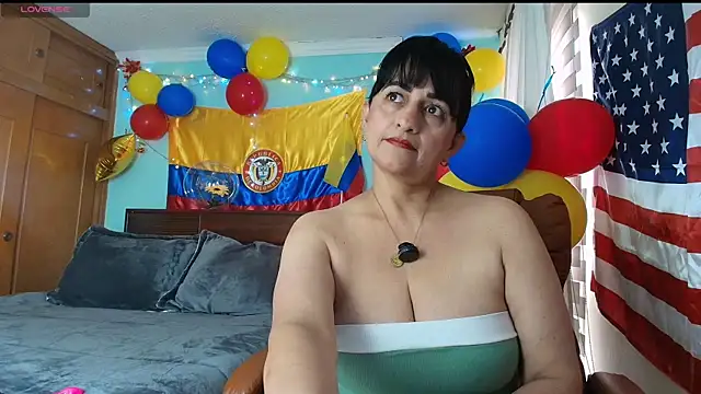 ISABEEL SOFIA01 online show from 07/09/26, 08:02