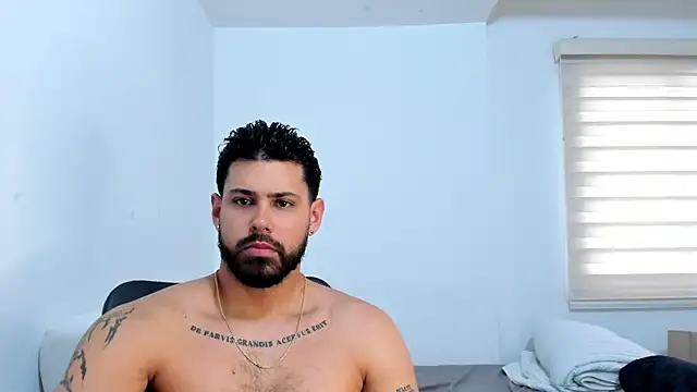 Justyn Torres online show from 10/21/25, 11:55