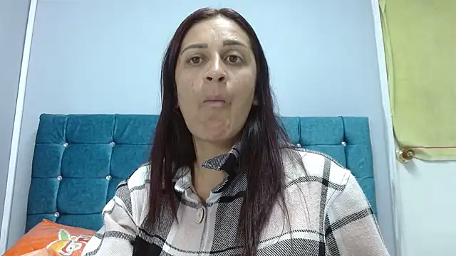 valentinaricothx online show from 02/12/25, 07:35