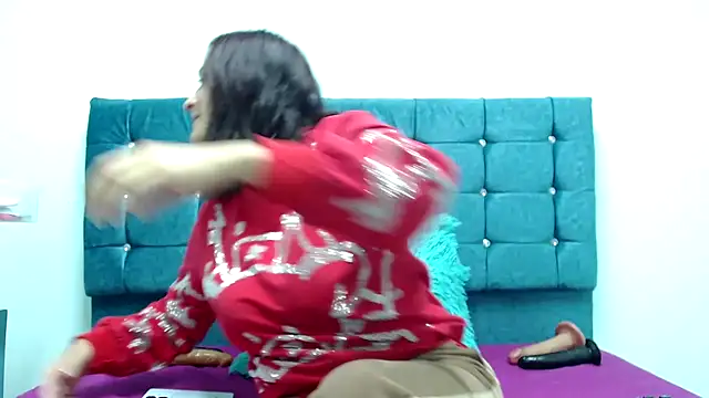 valentinaricothx online show from 11/25/25, 12:16