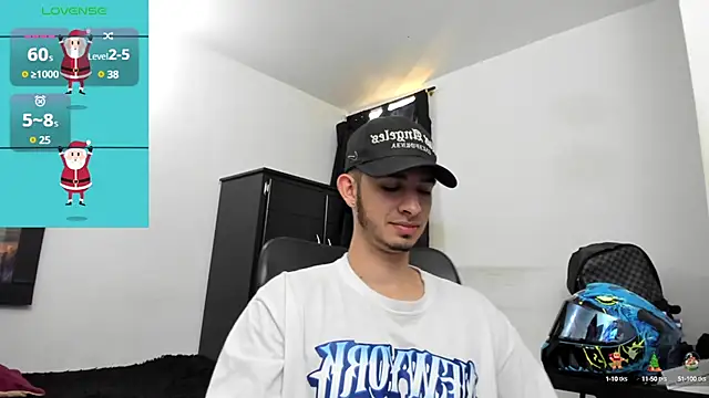 Snapshot of freestyle_blake1 chatting on 12/04/24, 10:08 freestyle blake1 online show from 12/04/24, 10:08