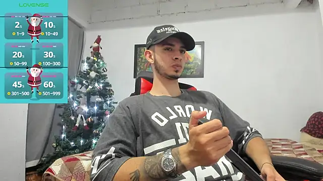 Snapshot of freestyle_blake1 chatting on 12/29/24, 11:39 freestyle blake1 online show from 12/29/24, 11:39