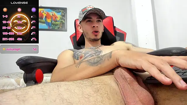 Snapshot of freestyle_blake1 chatting on 01/30/25, 10:19 freestyle blake1 online show from 01/30/25, 10:19