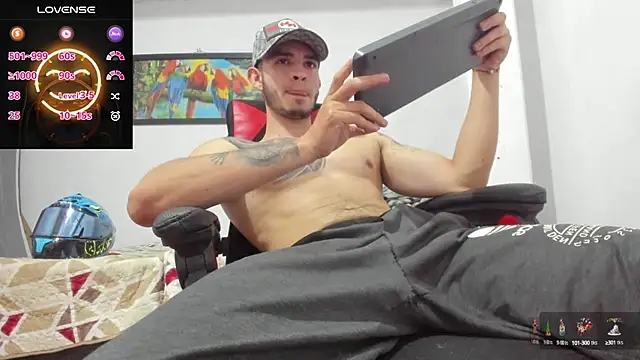 Snapshot of freestyle_blake1 chatting on 02/14/25, 09:32 freestyle blake1 online show from 02/14/25, 09:32