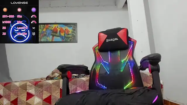 Snapshot of freestyle_blake1 chatting on 03/11/25, 12:11 freestyle blake1 online show from 03/11/25, 12:11