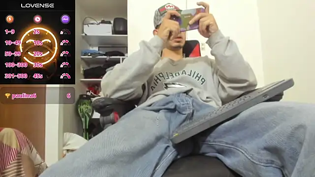 Snapshot of freestyle_blake1 chatting on 03/17/25, 12:52 freestyle blake1 online show from 03/17/25, 12:52