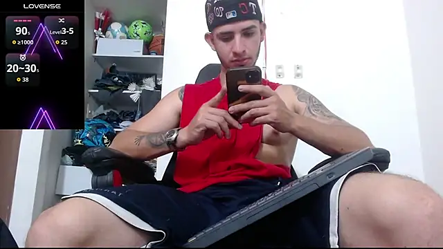 Snapshot of freestyle_blake1 chatting on 09/23/25, 07:50 freestyle blake1 online show from 09/23/25, 07:50