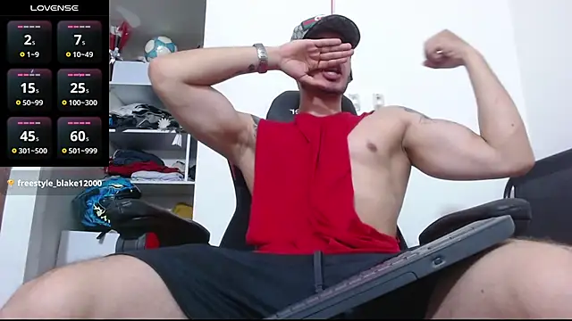 Snapshot of freestyle_blake1 chatting on 10/17/25, 04:20 freestyle blake1 online show from 10/17/25, 04:20