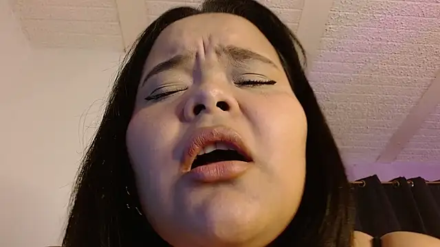 sexychubby    online show from 07/19/26, 09:18