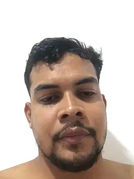 Snapshot of ElsecretodeBruno chatting on 02/21/25, 03:56 ElsecretodeBruno online show from 02/21/25, 03:56