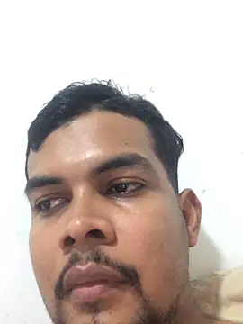 Snapshot of ElsecretodeBruno chatting on 02/24/25, 01:57 ElsecretodeBruno online show from 02/24/25, 01:57