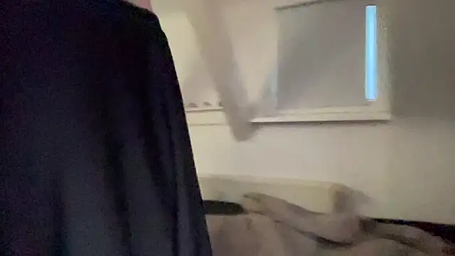 Femboykitten01 online show from 03/02/25, 04:42