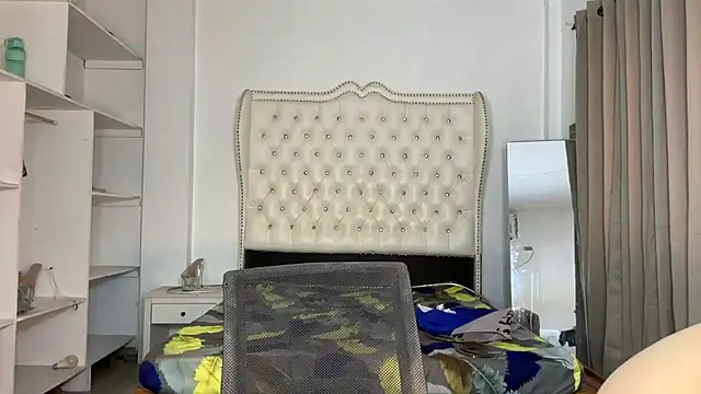 Maria wilton online show from 03/04/25, 03:33