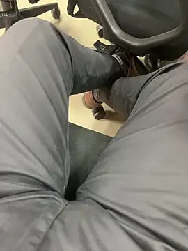 Bareilly Boy1 online show from 02/25/25, 01:28