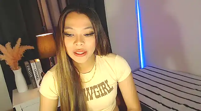 MajesticKitana online show from 12/11/24, 05:00