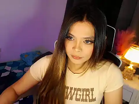 MajesticKitana online show from 04/22/26, 05:32