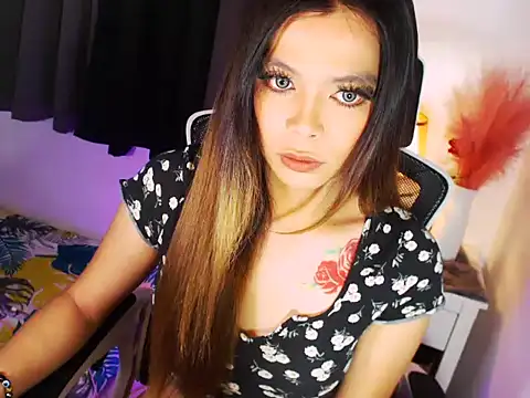 MajesticKitana online show from 06/04/26, 05:24