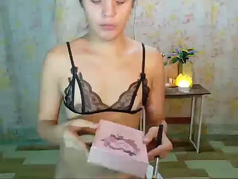 Snapshot of OdessaBODY chatting on 07/10/26, 01:25 OdessaBODY online show from 07/10/26, 01:25