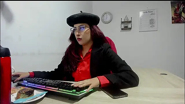 Scarlett Sen online show from 03/04/25, 12:55