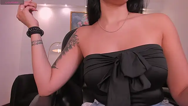 NickyLawson online show from 03/03/26, 04:51