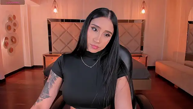 NickyLawson online show from 04/18/26, 04:38