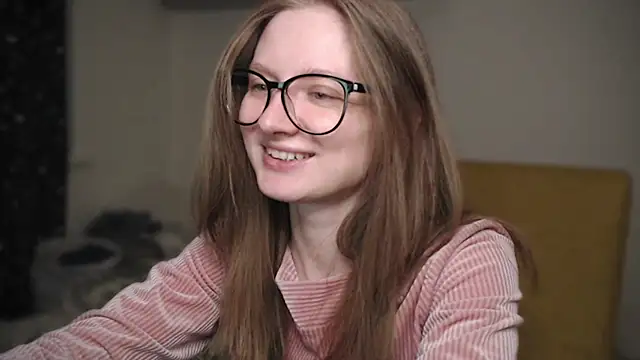 mollytuck online show from 02/09/25, 01:46