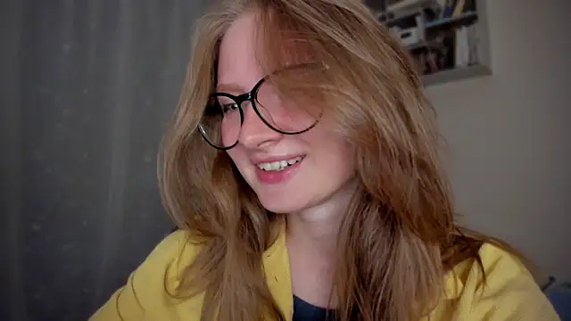 mollytuck online show from 09/09/25, 04:17