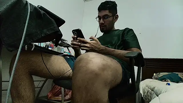 x-sebastian online show from 04/22/26, 10:22