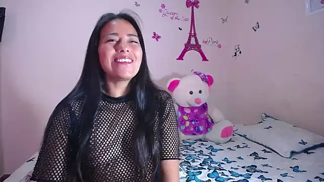 hanna girl21 online show from 04/24/26, 01:46