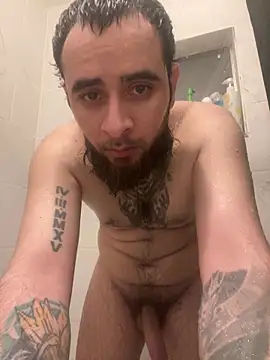 Snapshot of cnasty5621333 chatting on 04/10/26, 04:39 cnasty5621333 online show from 04/10/26, 04:39