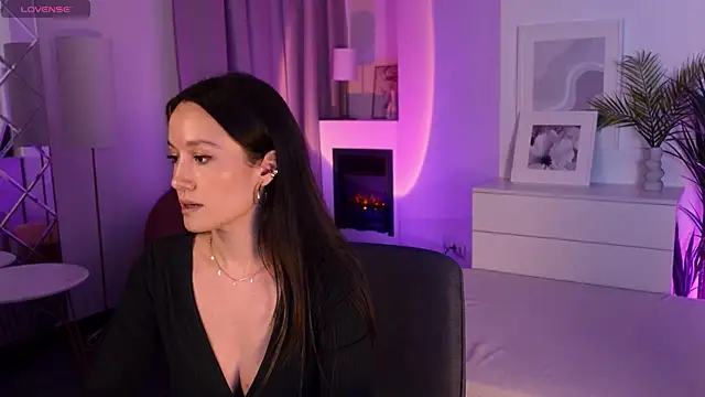 AgnesGoddess online show from 11/30/25, 11:20