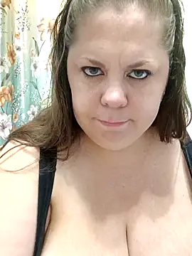 Ginabig online show from 04/22/26, 05:54