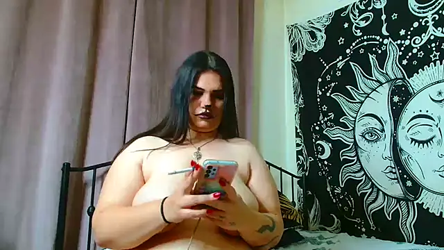 Thichslutxx online show from 10/30/25, 09:26