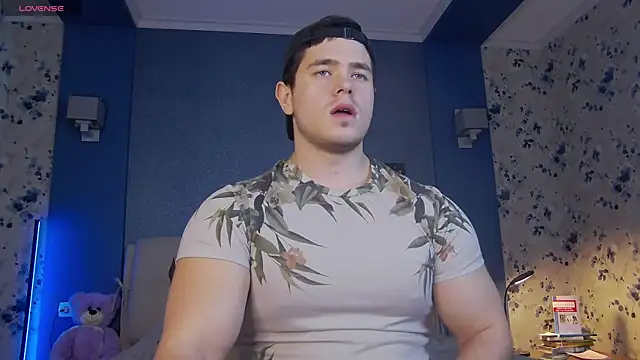 Snapshot of Arilas_ chatting on 12/07/24, 10:45 Arilas  online show from 12/07/24, 10:45