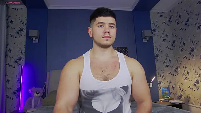 Snapshot of Arilas_ chatting on 12/10/24, 01:44 Arilas  online show from 12/10/24, 01:44