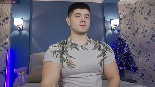 Snapshot of Arilas_ chatting on 12/15/24, 05:42 Arilas  online show from 12/15/24, 05:42