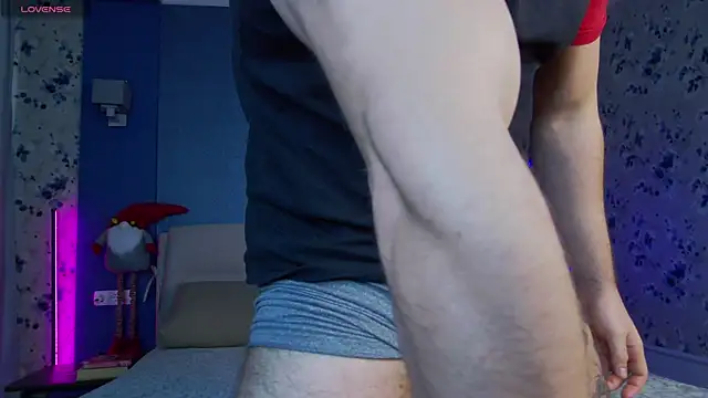 Snapshot of Arilas_ chatting on 01/01/25, 01:16 Arilas  online show from 01/01/25, 01:16