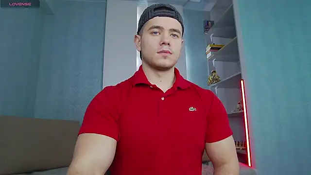 Snapshot of Arilas_ chatting on 02/14/25, 07:17 Arilas  online show from 02/14/25, 07:17