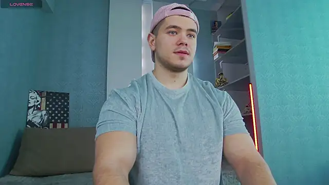 Snapshot of Arilas_ chatting on 02/16/25, 07:48 Arilas  online show from 02/16/25, 07:48