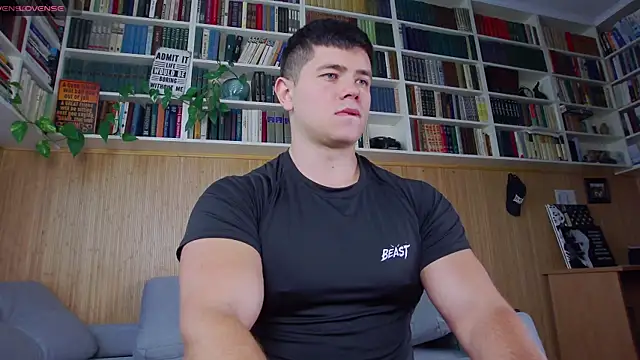 Snapshot of Arilas_ chatting on 09/23/25, 06:05 Arilas  online show from 09/23/25, 06:05