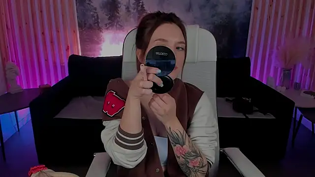 JennyDens online show from 02/10/25, 05:47